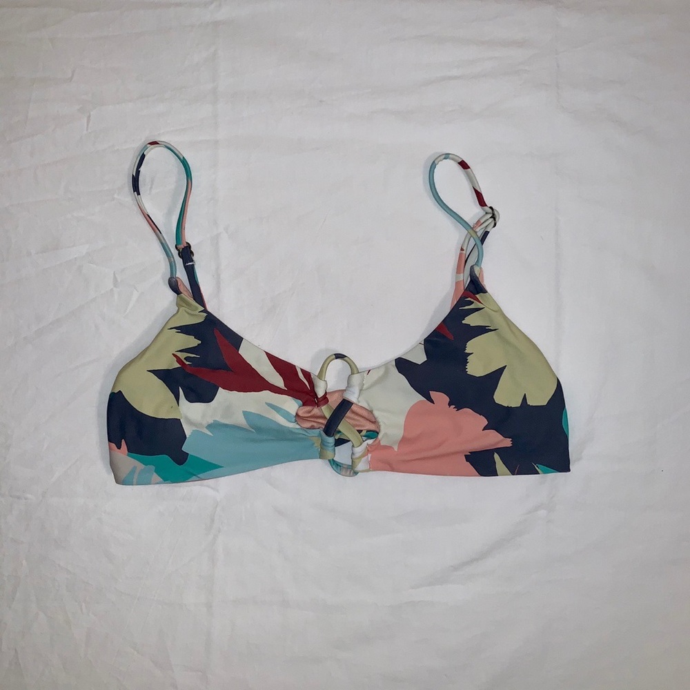 o’neil bikini top